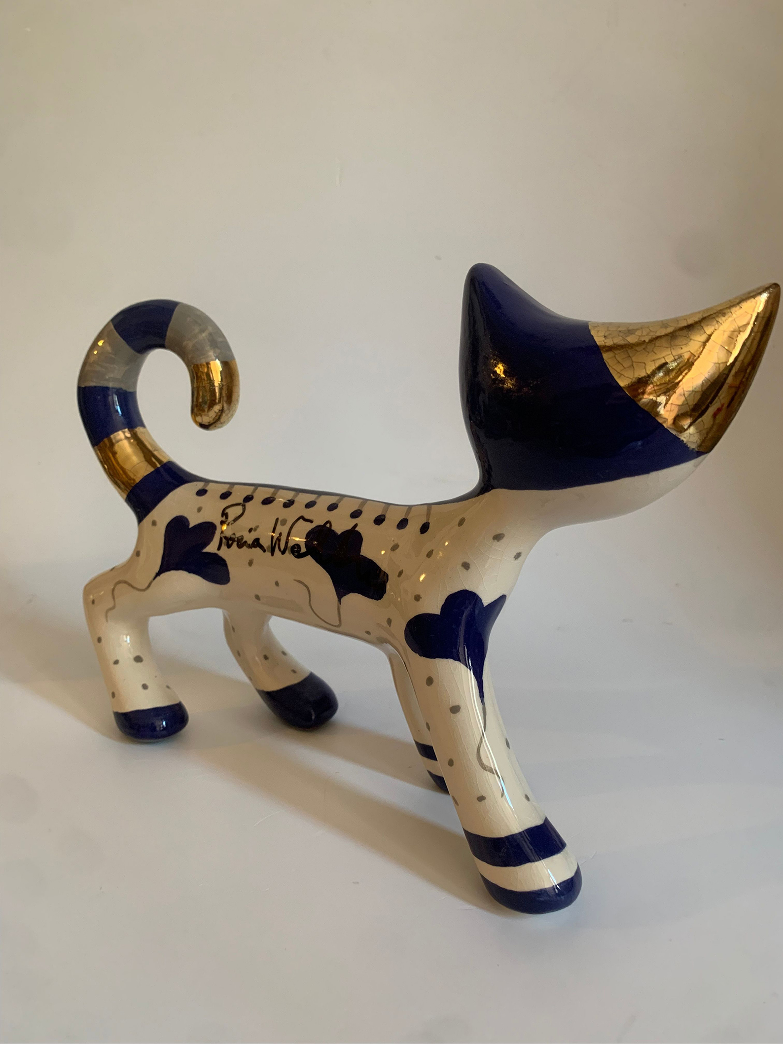 Battista Rea: gatto blu con fiori 2